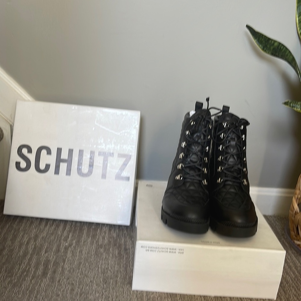 SCHUTZ BOOTS